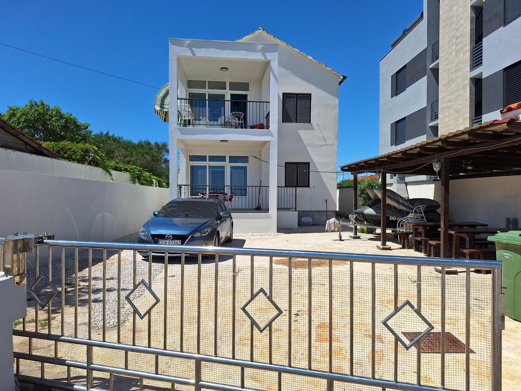 Seagull By The Sea Apartment Sukosan Bagian luar foto